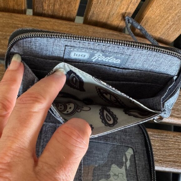 Lug Wallet with RFID - Rodeo Heather Gray NWOT - Picture 9 of 12
